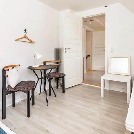 3 Person In Aeroskobing-by Traum Feriehus *