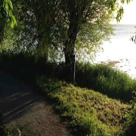 3 Person In Aeroskobing-by Traum